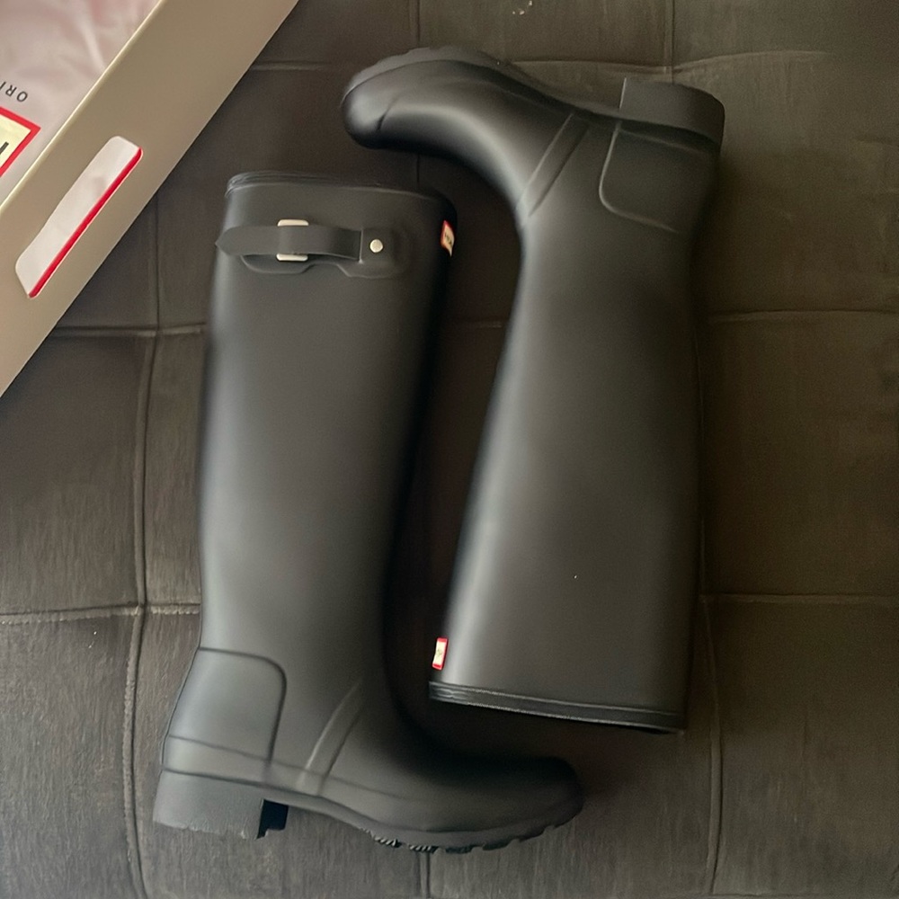 Hunter Black Tall Rain Boots